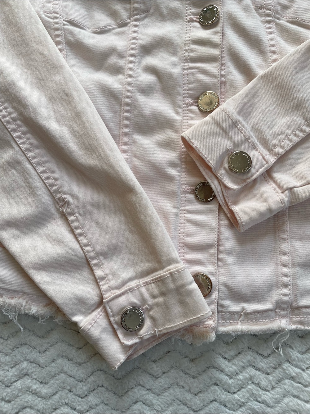 Angels Forever Young Pink Denim Jacket Distressed Hem Size Medium - Picture 7 of 9